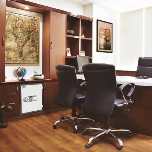 Godrej Safe Safire Electronic 40 Litres with Digital Locking Mechanism