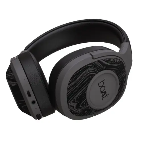 boAt Rockerz 558 Bluetooth Headphone with 50mm premium drivers, Immersive Audio, Physical Noise Isolation (Black)