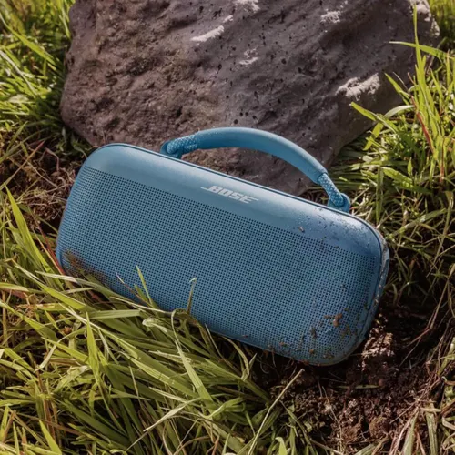 Bose SoundLink Max Portable Bluetooth Speaker (IP67 Waterproof, Deep Bass, Stereo Channel, Blue) 5 Bose SoundLink Max Portable Bluetooth Speaker (IP67 Waterproof, Deep Bass, Stereo Channel, Blue)